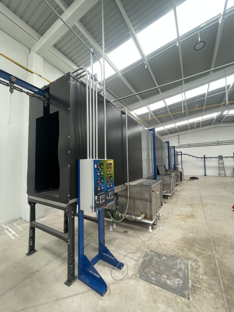 vista lateral del horno de secado